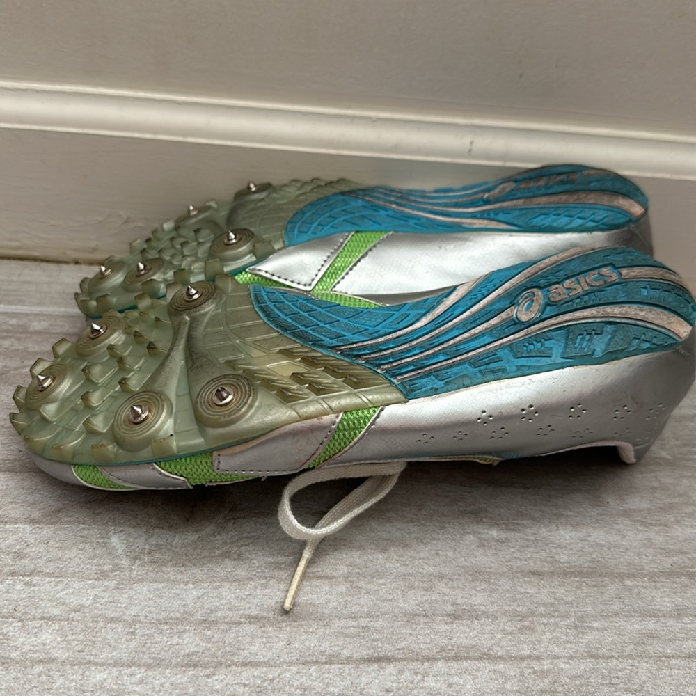 ASICS Track Cleats - Picture 6 of 11